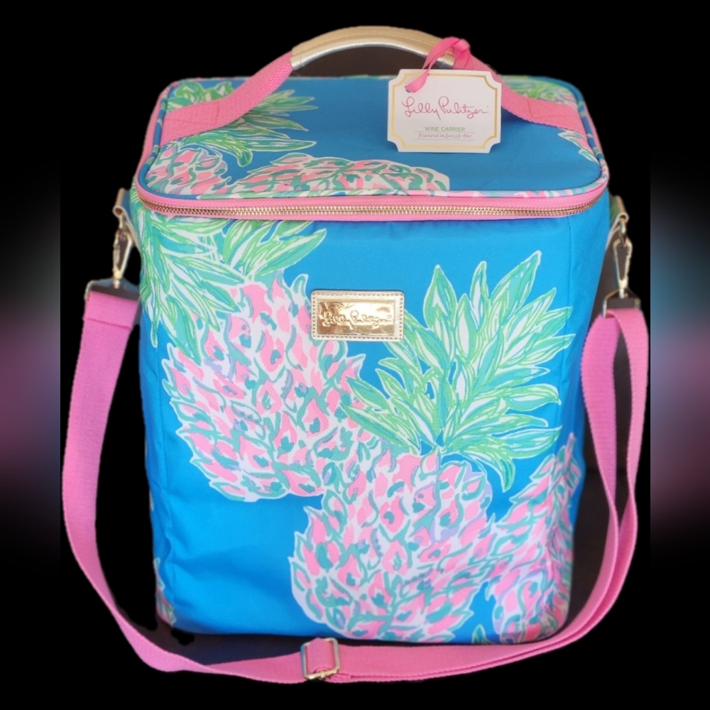 LILLY PULITZER insuleted wine carrier,  cooler, picnic,  beach tote colorful pin
